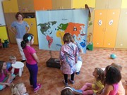 Divadlo Cestujeme kolem světa za pohádkou